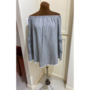 Standard Grace boho distressed Grey blouse Size Medium